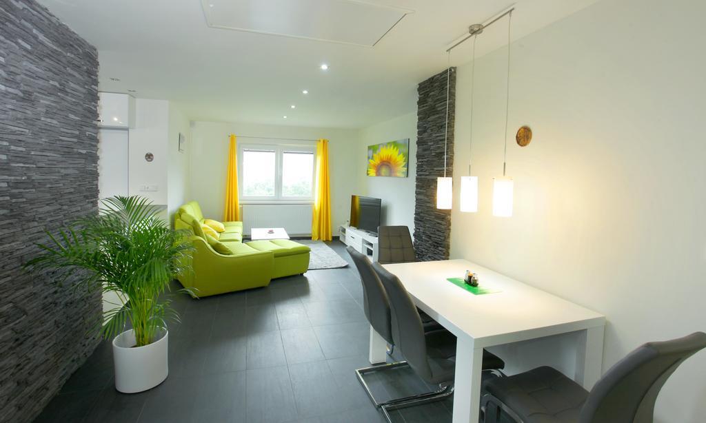 Apartman Pod Skalou V Ceskem Raji Besedice Extérieur photo