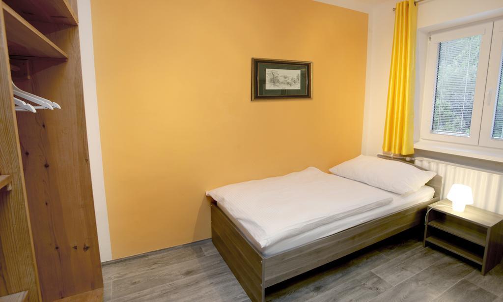 Apartman Pod Skalou V Ceskem Raji Besedice Extérieur photo